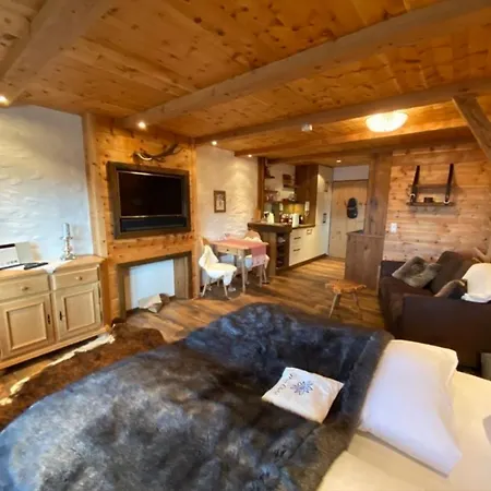 Apartment Alpenauszeit Im Zirbenholz-chalet