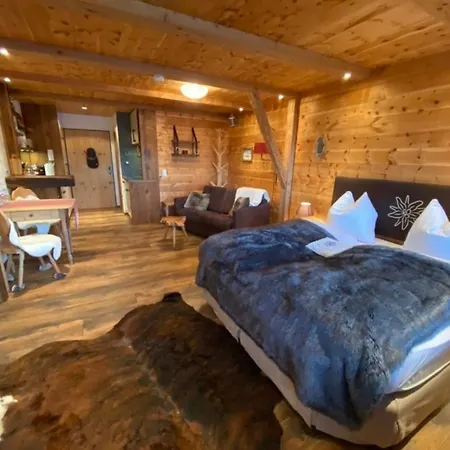 Alpenauszeit Im Zirbenholz-chalet Apartment Inzell